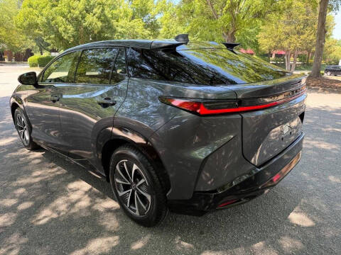 2024 Lexus RZ 300e