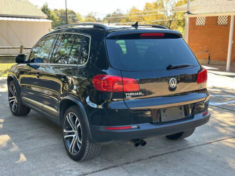 2017 Volkswagen Tiguan 2.0T SEL 4Motion