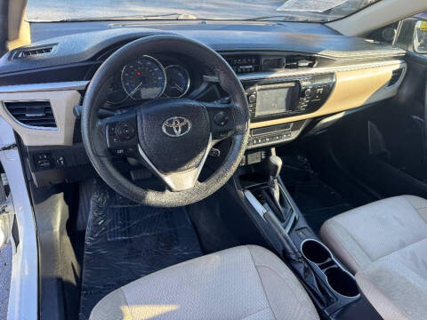 2014 Toyota Corolla LE