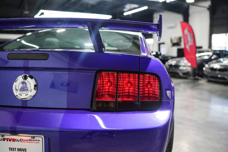 2007 Ford Mustang GT Deluxe