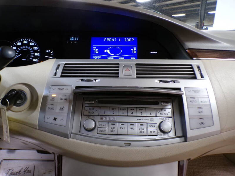 2009 Toyota Avalon XL