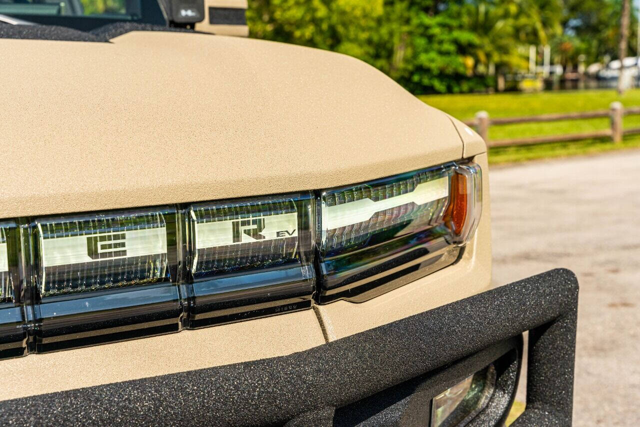 2022 GMC Hummer EV Pickup Pickup - $199,999