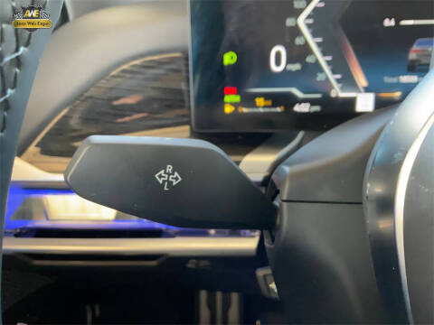 2023 BMW 7 Series 740i