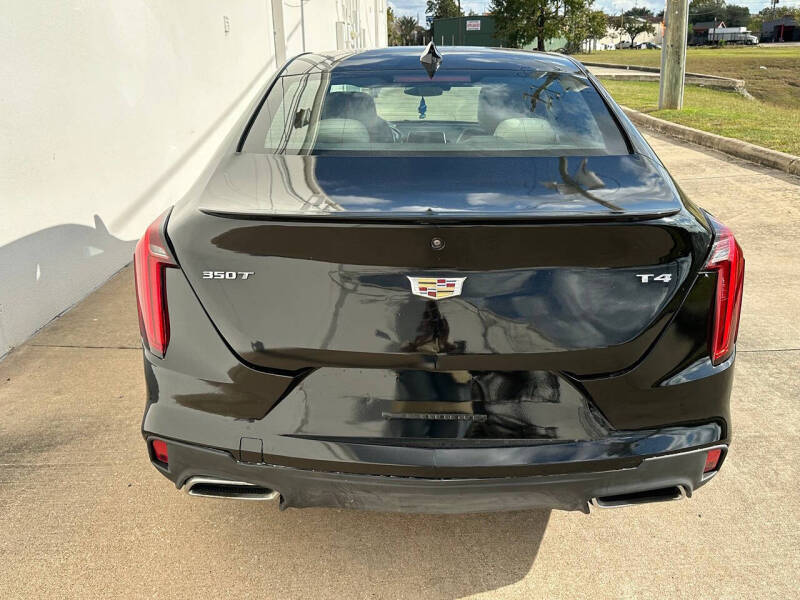 2021 Cadillac CT4 Luxury