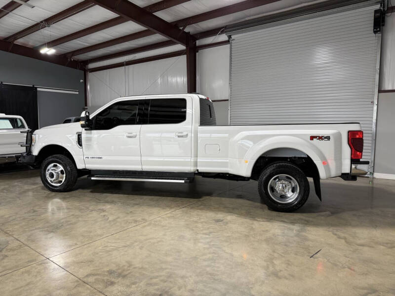 2022 Ford F-350 Super Duty Lariat