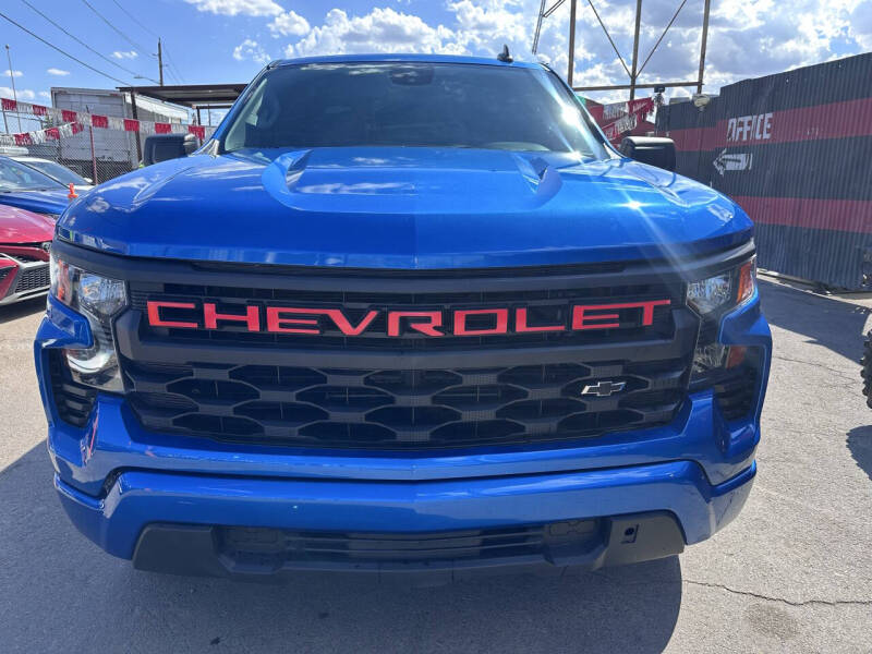 2022 Chevrolet Silverado 1500 Custom's photo
