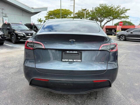 2023 Tesla Model Y Long Range
