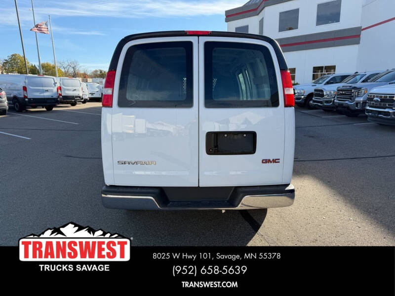 2024 GMC Savana 2500