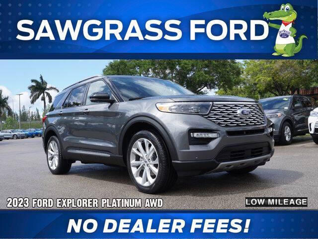 2023 Ford Explorer Platinum