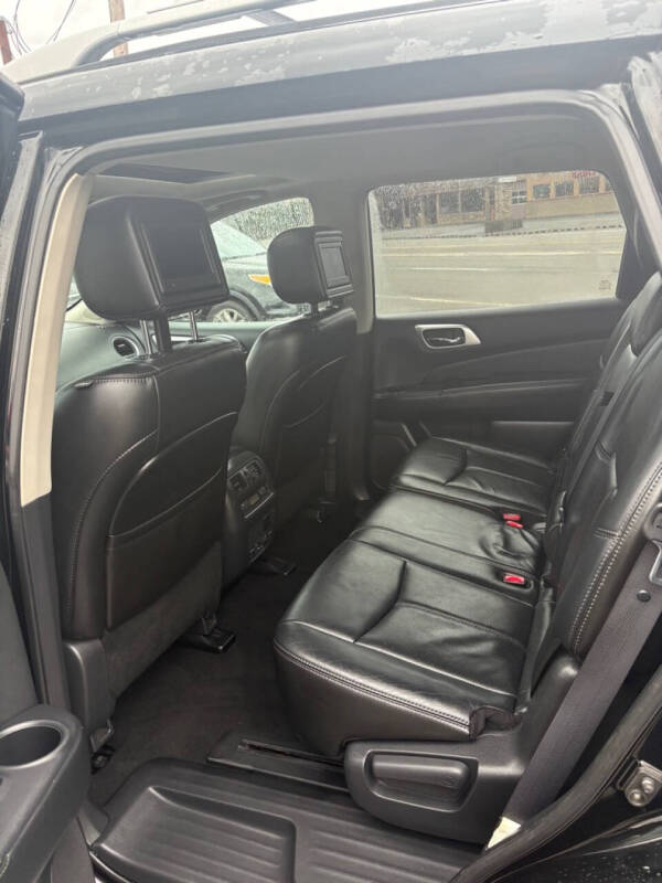 2014 Nissan Pathfinder S