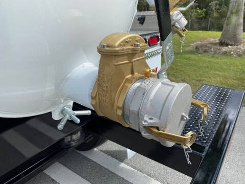 2015 Freightliner M2 106