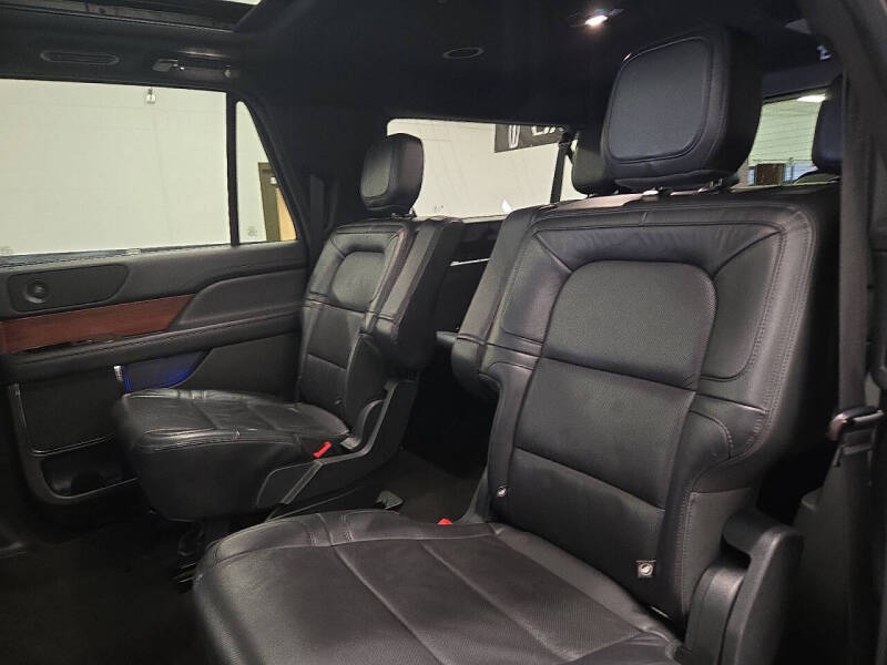 2023 Lincoln Navigator L Reserve