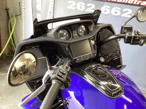 2022 Indian Pursuit Dark Horse Spirit Blue