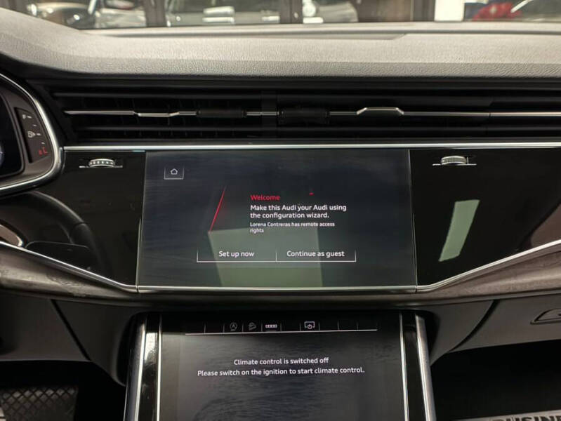 2022 Audi Q7 quattro Premium Plus 55 TFSI