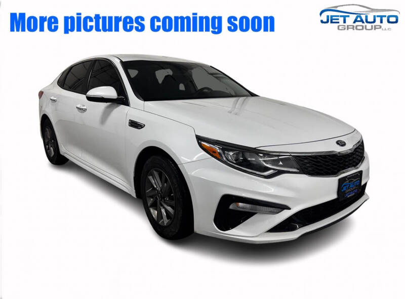 2019 Kia Optima LX's photo