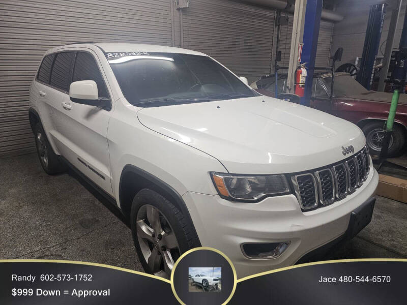 Jeep Grand Cherokee's photo