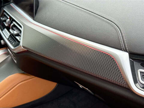 2023 BMW X6 xDrive40i