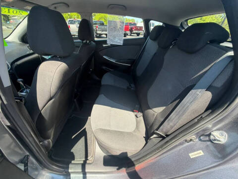 2013 Hyundai Accent GS