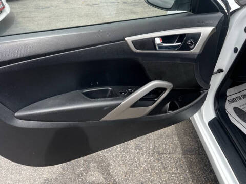 2017 Hyundai Veloster