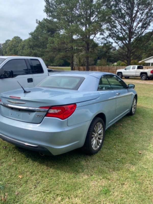 2013 Chrysler 200 Limited