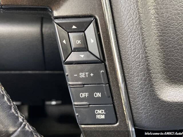 2016 Lincoln Navigator Select