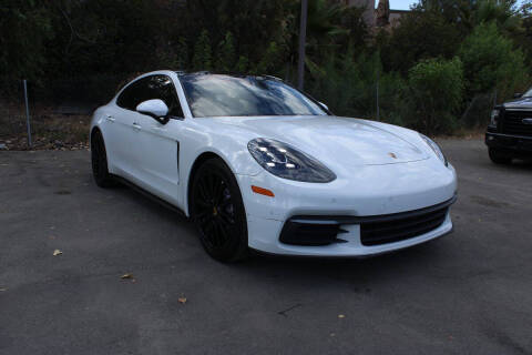 2018 Porsche Panamera