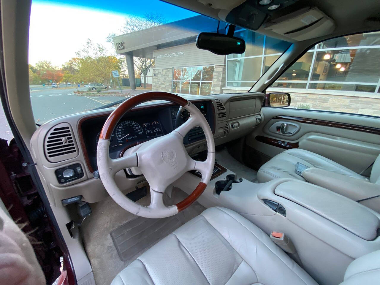 1999 Cadillac Escalade for sale at Vintage Motors USA in Roselle, NJ