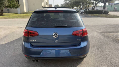 2017 Volkswagen Golf TSI Wolfsburg Edition