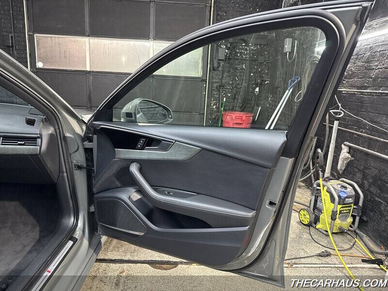 2023 Audi A4 quattro S line Prem Plus 45 TFSI