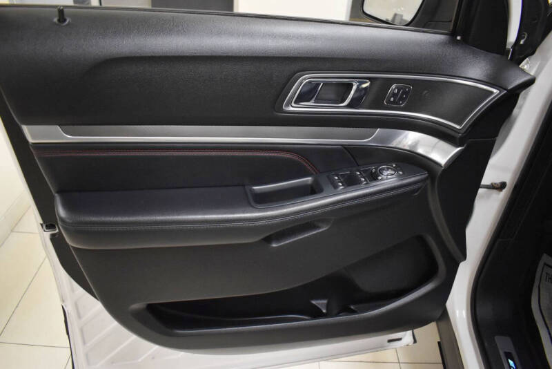 2018 Ford Explorer Sport