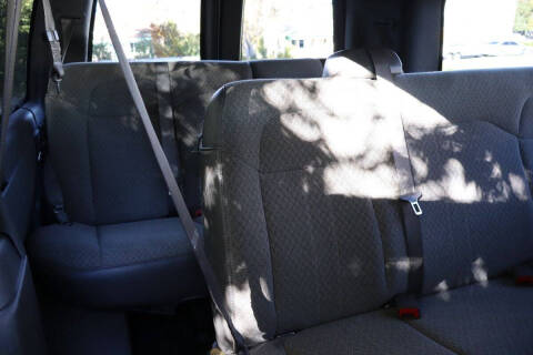 2017 Chevrolet Express LS 2500