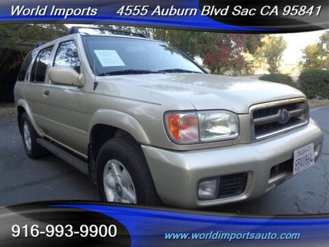 2000 Nissan Pathfinder for sale at World Imports in Sacramento CA