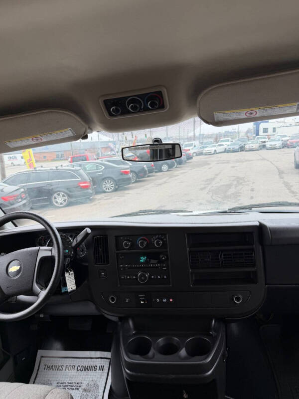 2013 Chevrolet Express LT 3500