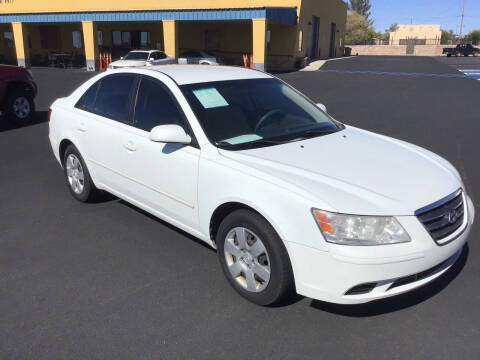 2009 Hyundai Sonata for sale at CASA DE AUTOS, INC in Las Cruces NM