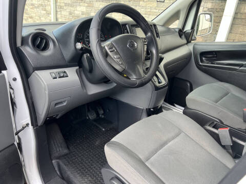 2020 Nissan NV200 SV