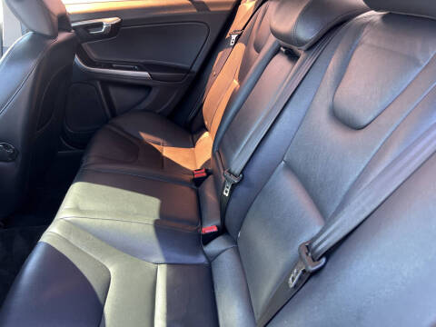 2015 Volvo S60 T5 Drive-E Premier