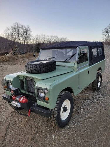1966 Land Rover Defender