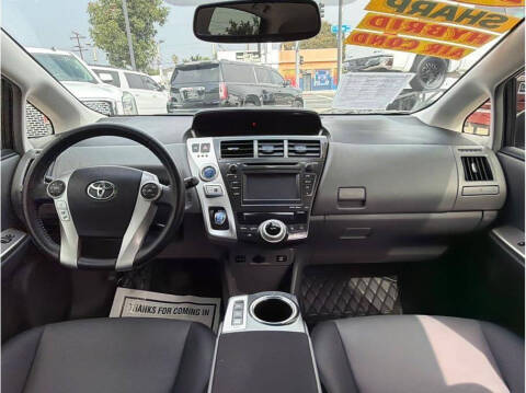 2013 Toyota Prius v