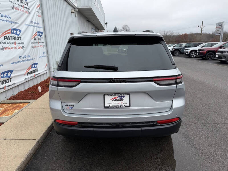 2025 Jeep Grand Cherokee Altitude X