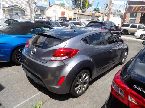 2016 Hyundai Veloster