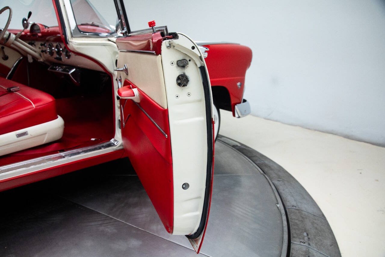 1955 Ford Fairlane Victoria Hardtop 95