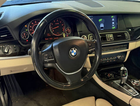 2011 BMW 5 Series 535i