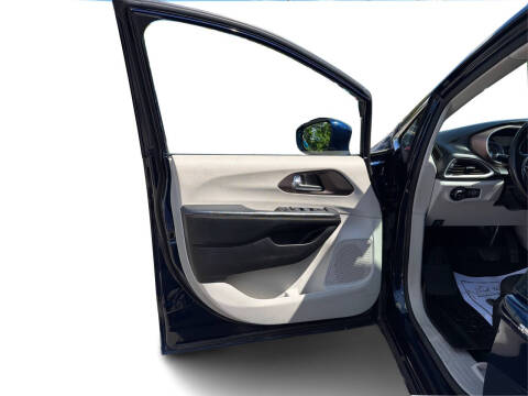 2019 Chrysler Pacifica Touring L