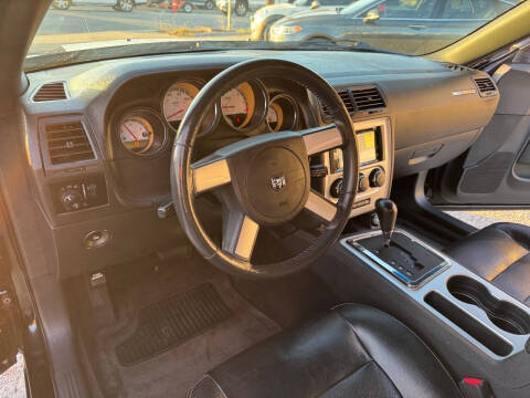 2010 Dodge Challenger SE