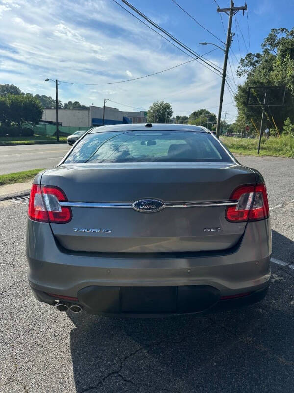 2012 Ford Taurus SEL