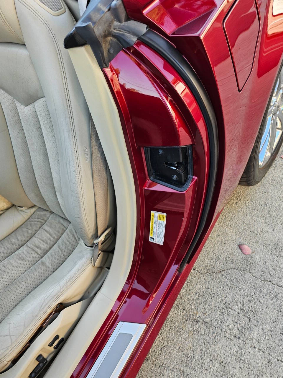 2006 Cadillac XLR-V 39