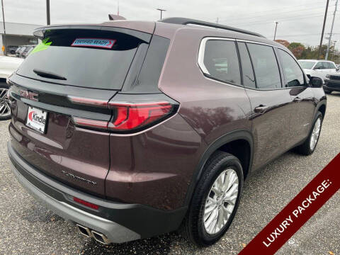 2024 GMC Acadia Elevation