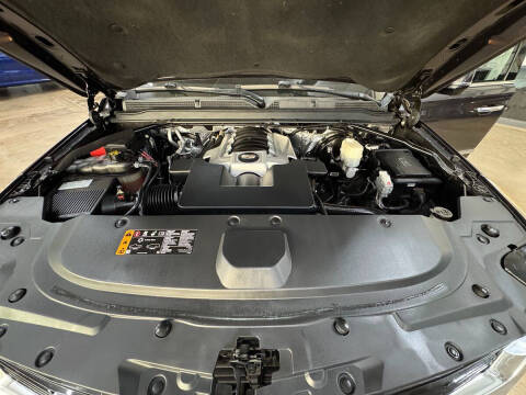 2017 Cadillac Escalade Luxury