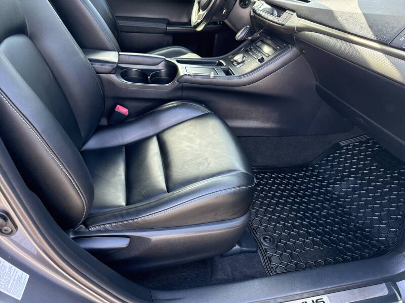 2015 Lexus CT 200h