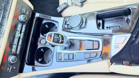 2016 BMW 5 Series 528i